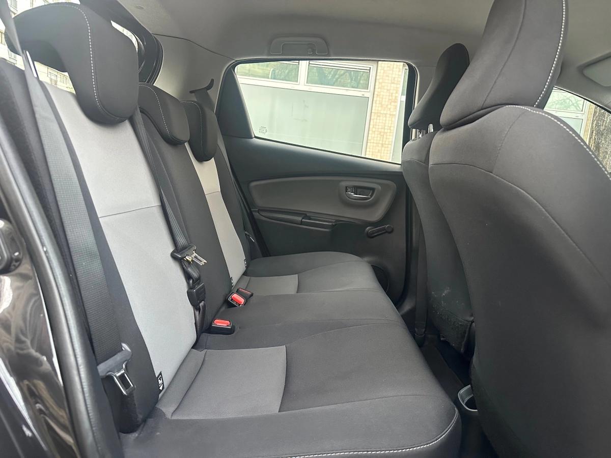 Toyota Yaris 1.5 VVTI 100H 75 HYBRID FULL-HYBRID FRANCE BVA