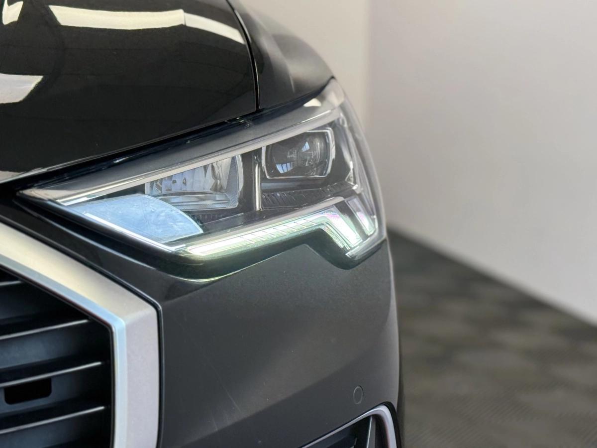 Audi Q3 2.0 35 TDI 150 DESIGN LUXE S-TRONIC BVA