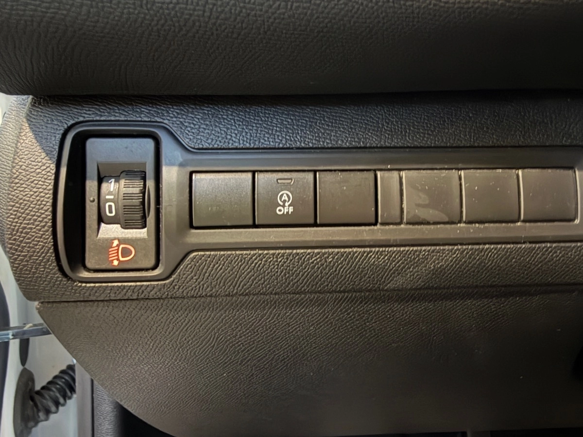 Peugeot 308 - photo 28