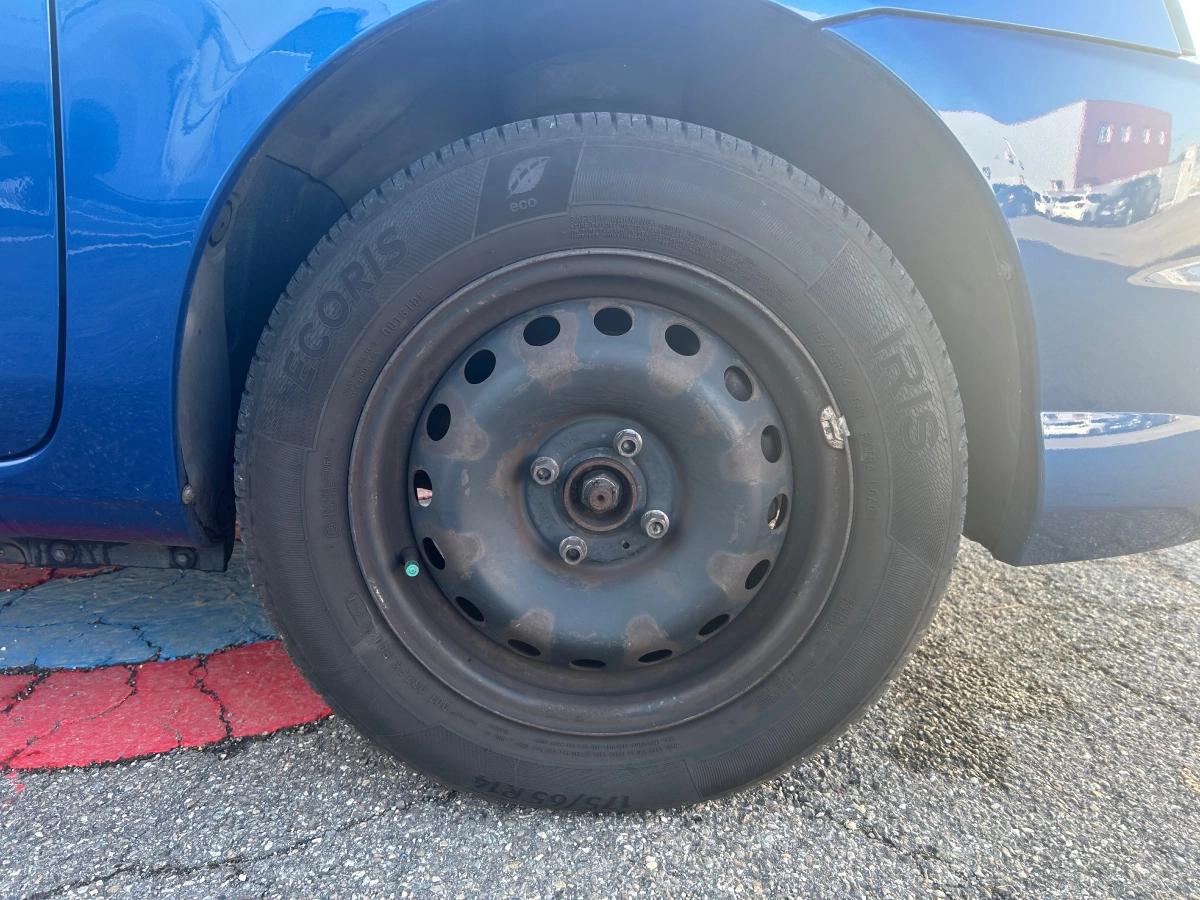 Renault Clio CAMPUS 1.2 75