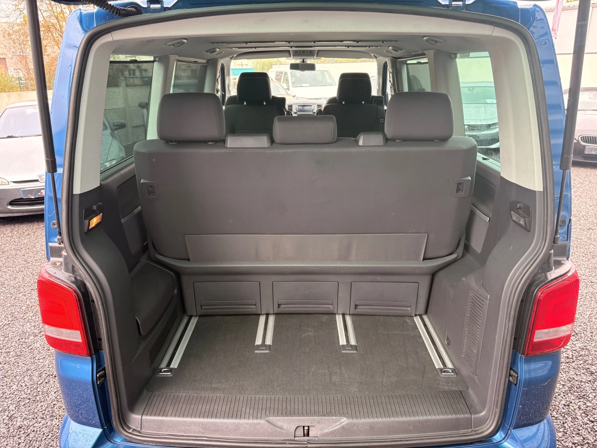 Volkswagen Multivan - photo 18