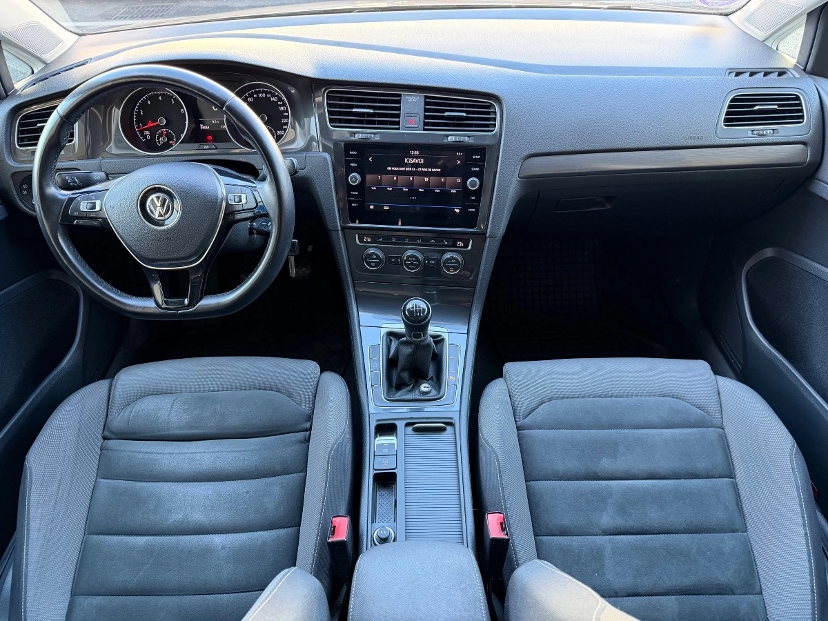 Volkswagen Golf - photo 13