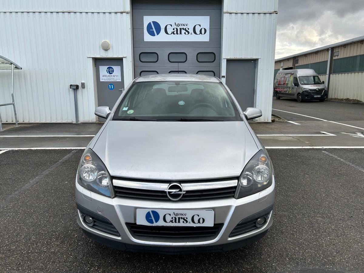 Opel Astra 1.6 TWINPORT 105 ELEGANCE