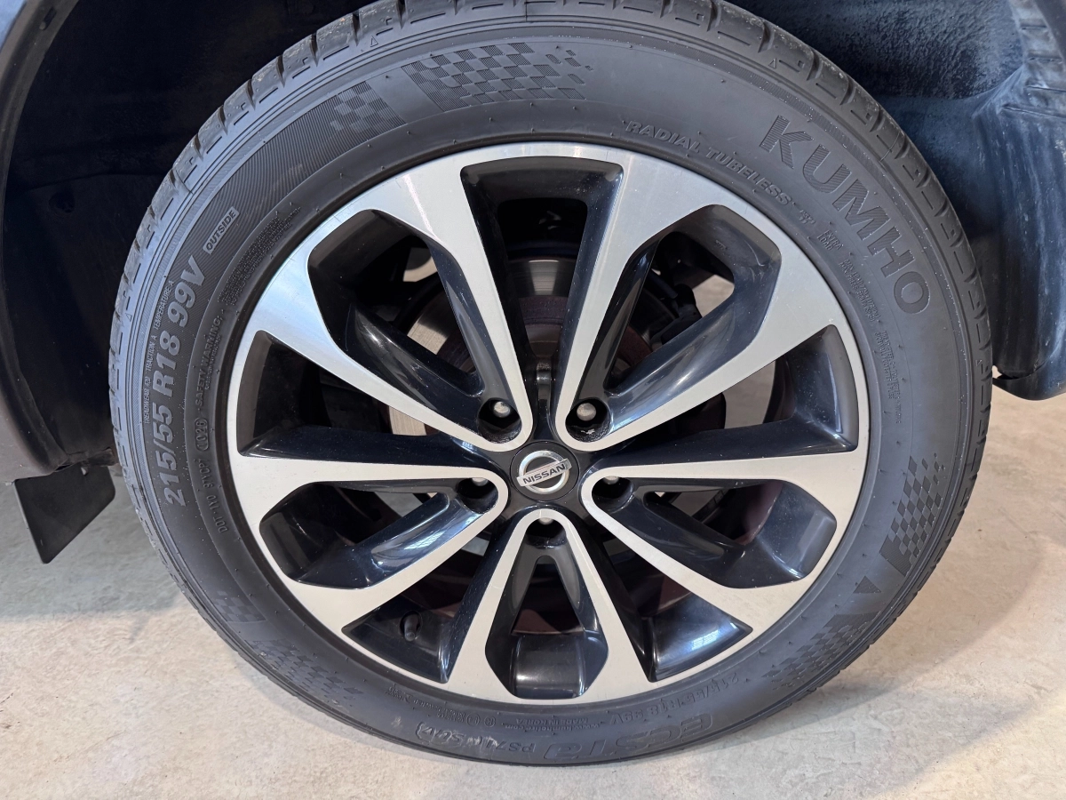 Nissan Qashqai - photo 30
