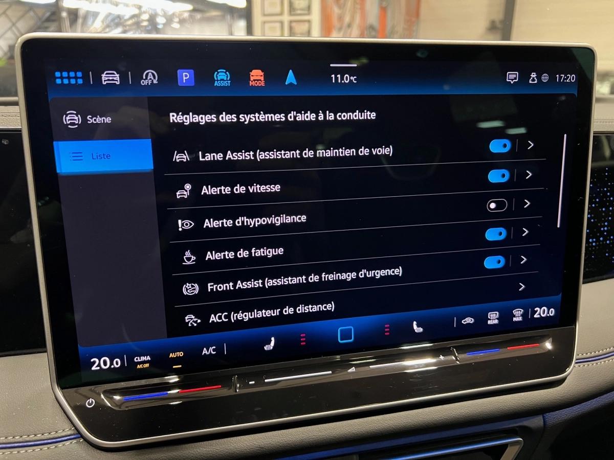 Volkswagen Tiguan 2.0 TDI 195 R-LINE PLUS 4MOTION DSG BVA