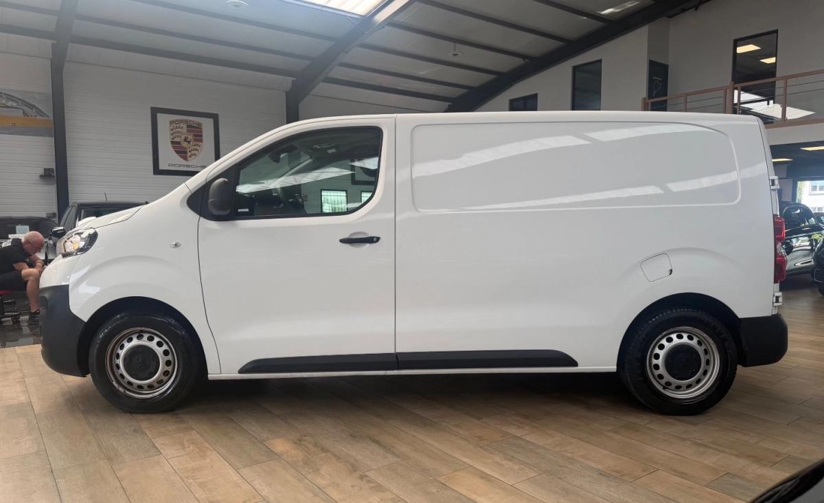 PEUGEOT EXPERT (3) 1.5L BLUEHDi L2H1 120CH - STANDARD