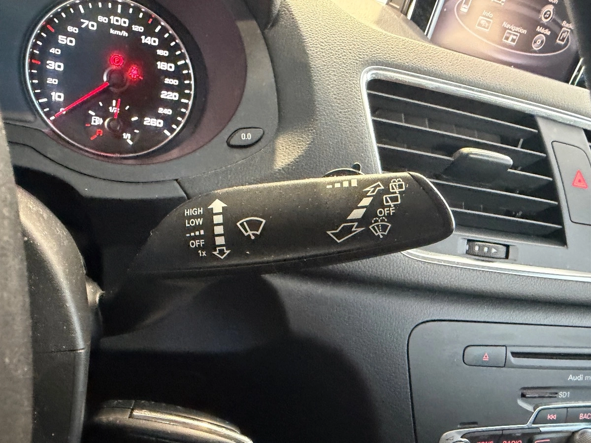 Audi Q3 - photo 23