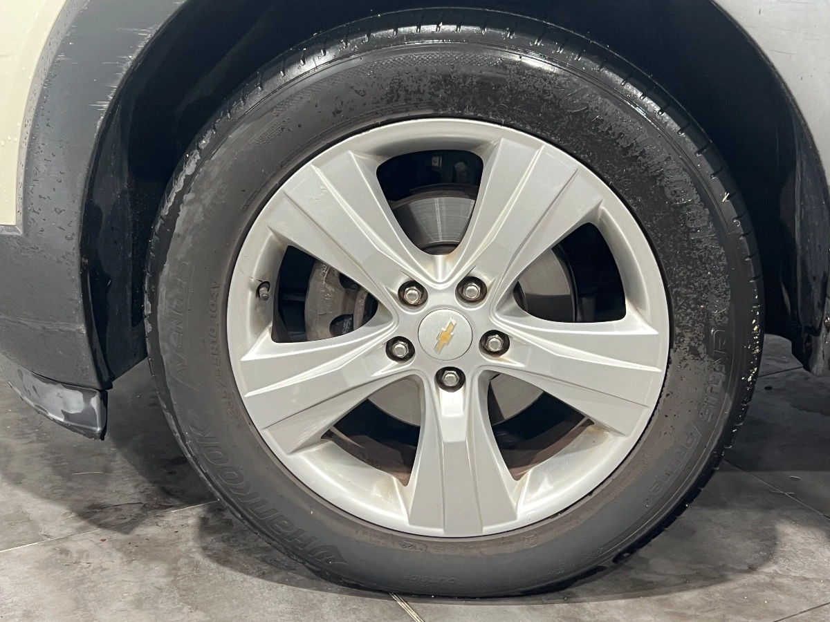 Chevrolet Captiva - photo 28