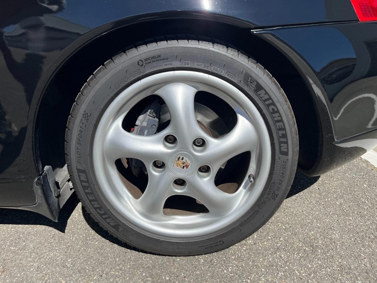 Porsche Boxster 2.5 205
