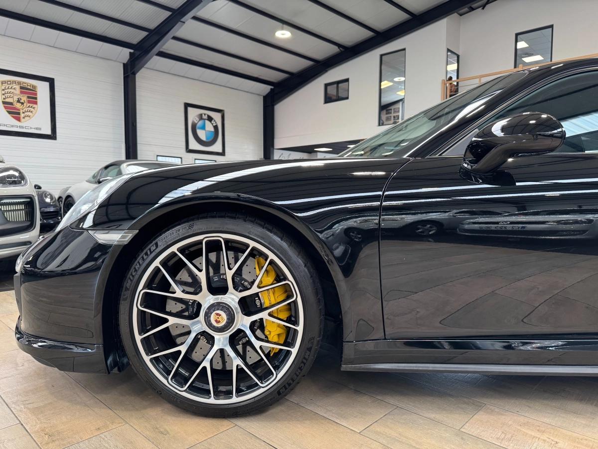 Porsche 911 COUPE 3.8 TURBO 560 S PDK BVA
