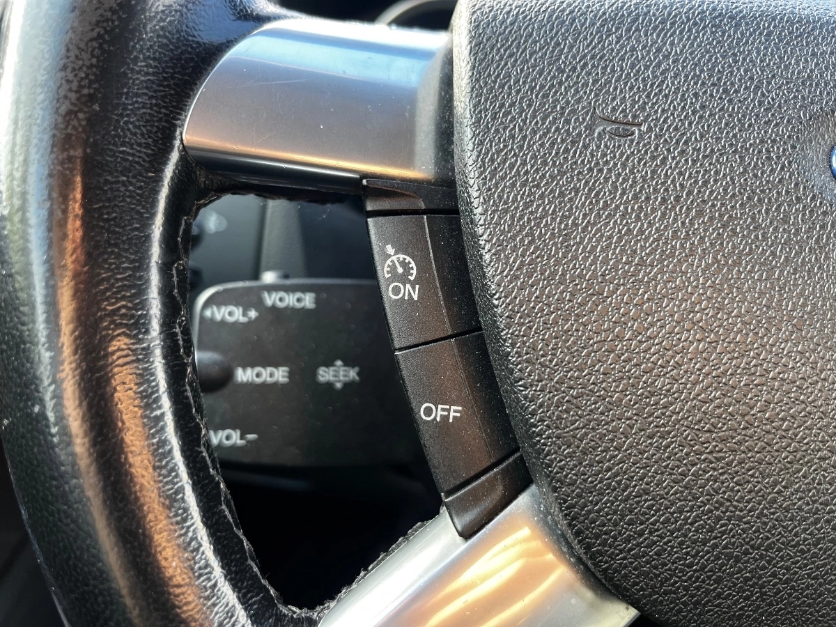 Ford Focus - photo 11