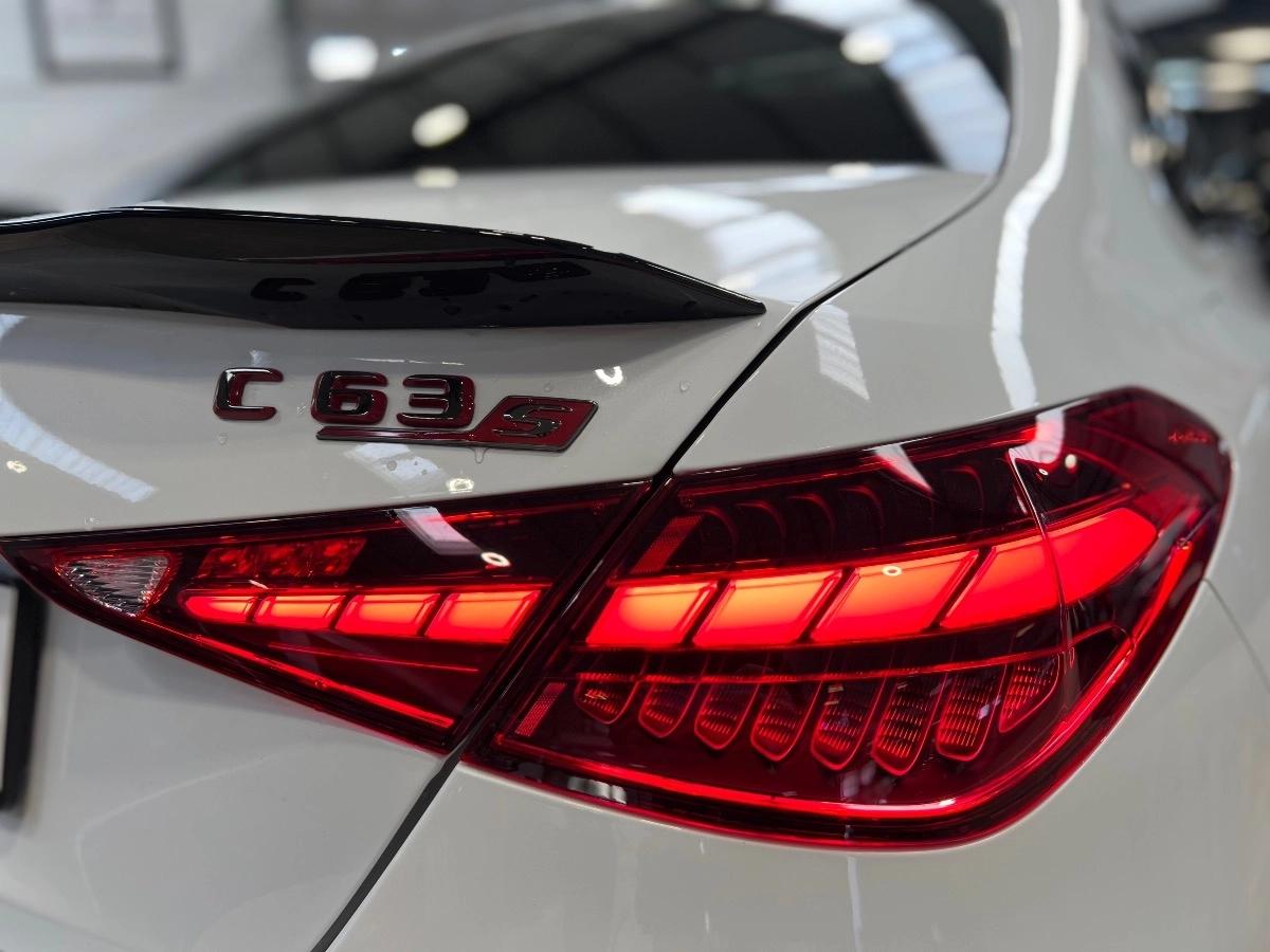 Mercedes Classe C AMG 63 S TURBO E PERFORMANCE 680 9G-Tronic 4Matic+  /ATTELAGE/BURMESTER/CAM360/TOIT PANO/JA20/HUD/