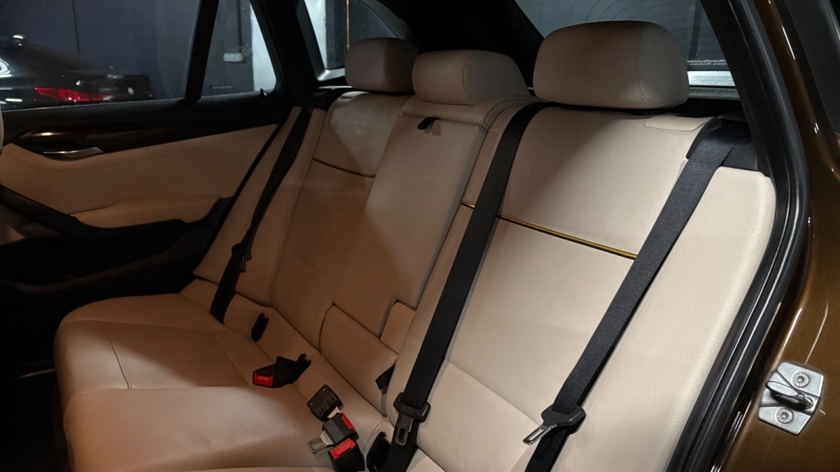 Bmw X1 - photo 16