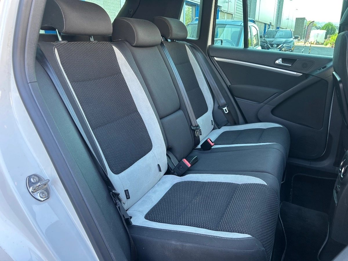 Volkswagen Tiguan - photo 10