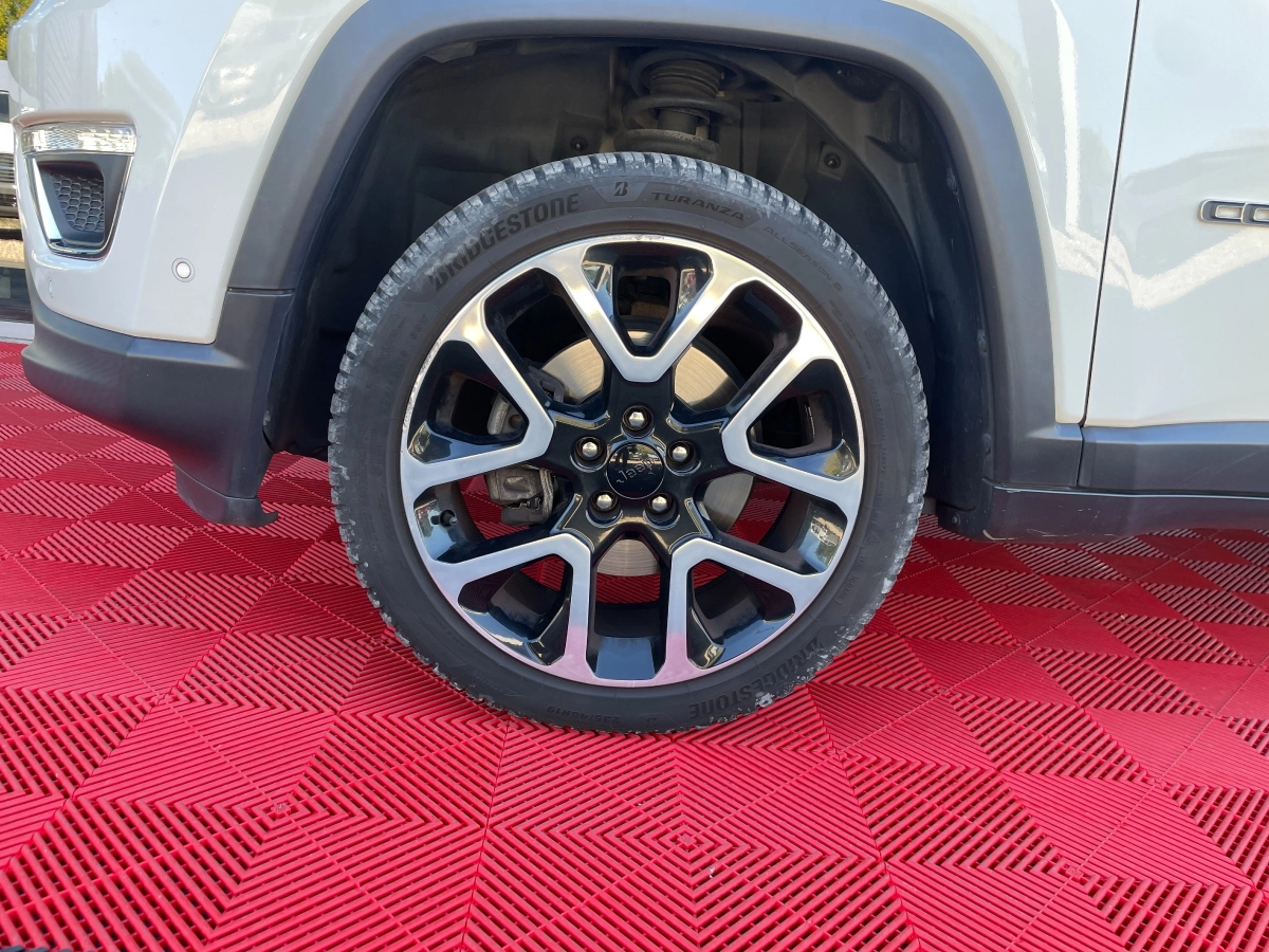 Jeep Compass - photo 29