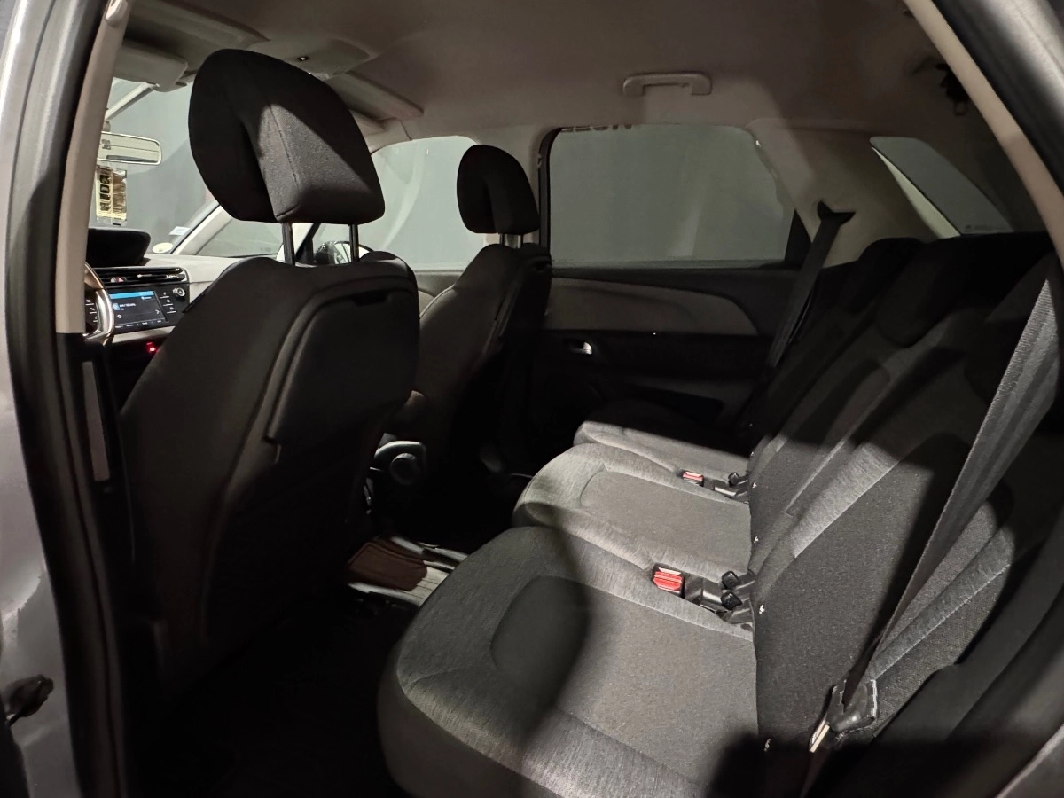 Citroen C4 Spacetourer - photo 12