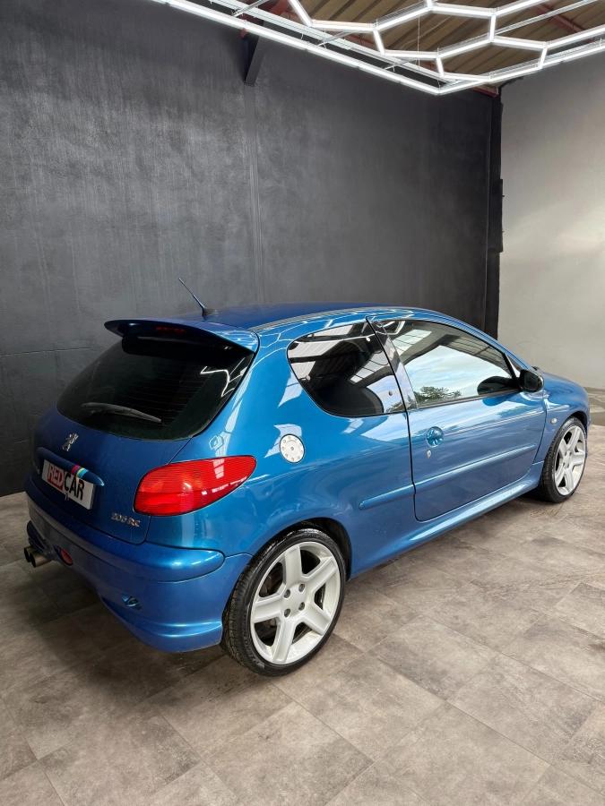 Peugeot 206 2.0 180 RC