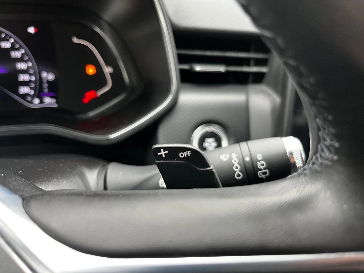 Renault Clio - photo 14