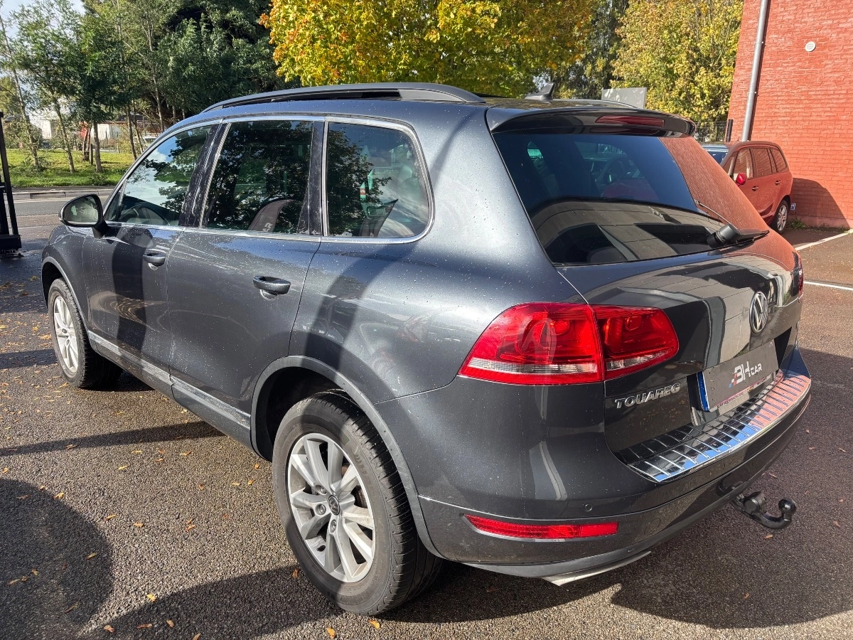 Volkswagen Touareg - photo 3