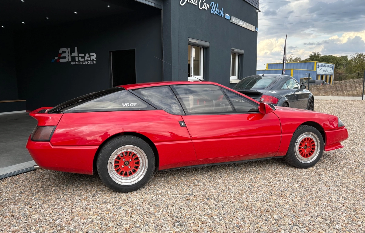 RENAULT ALPINE GTA V6 - photo 18