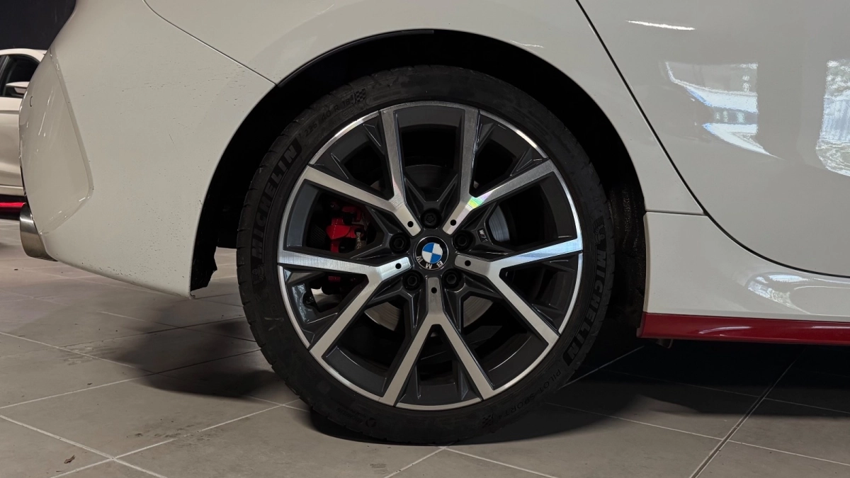 Bmw Serie 1 - photo 14