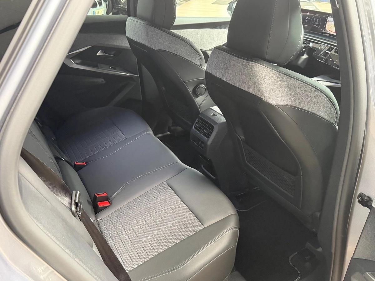 Peugeot 3008 GENERATION-II 135 CV HYBRID GT PACK 360/CARPLAY/1°MAIN