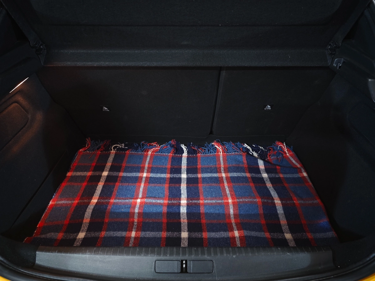 Peugeot 208 - photo 29