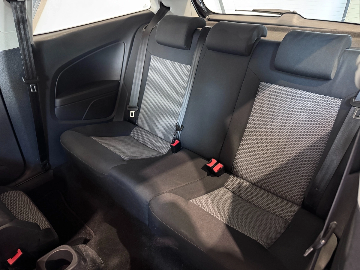 Volkswagen Polo - photo 10