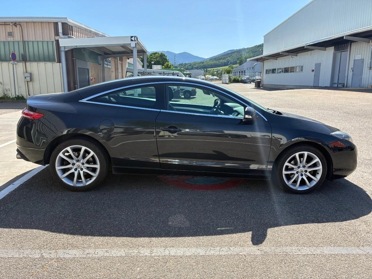 Renault Laguna COUPE 2.0 DCI 150 DYNAMIQUE