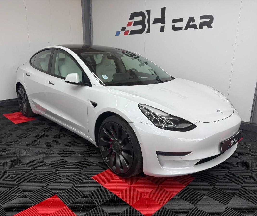 Image Tesla Model-3