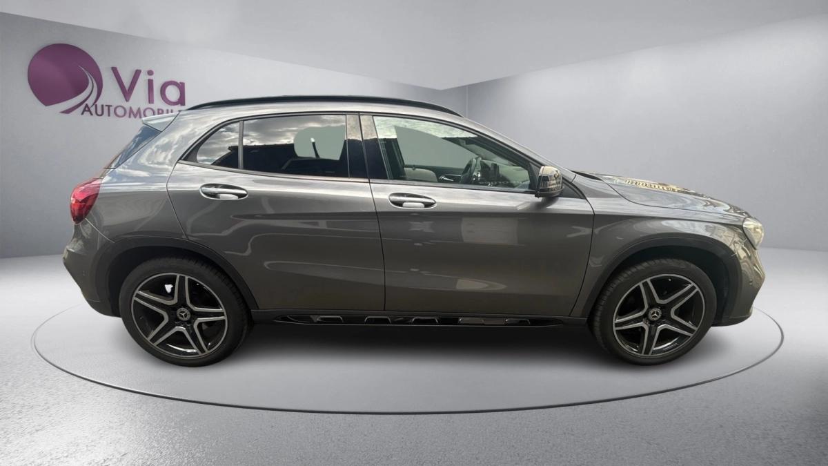 Mercedes GLA