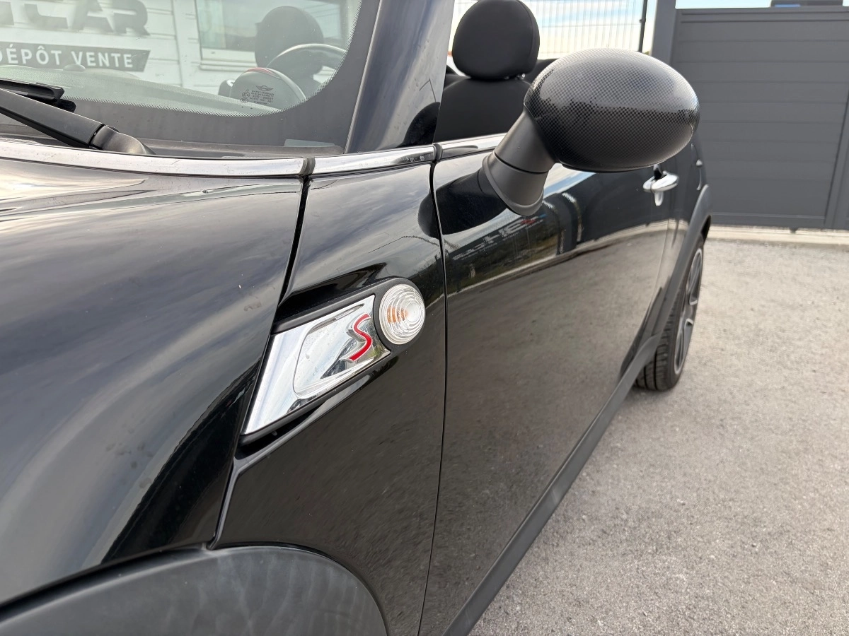 Mini Cabrio - photo 7