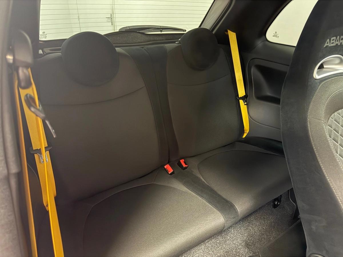 Aperçu indisponible de Abarth 500