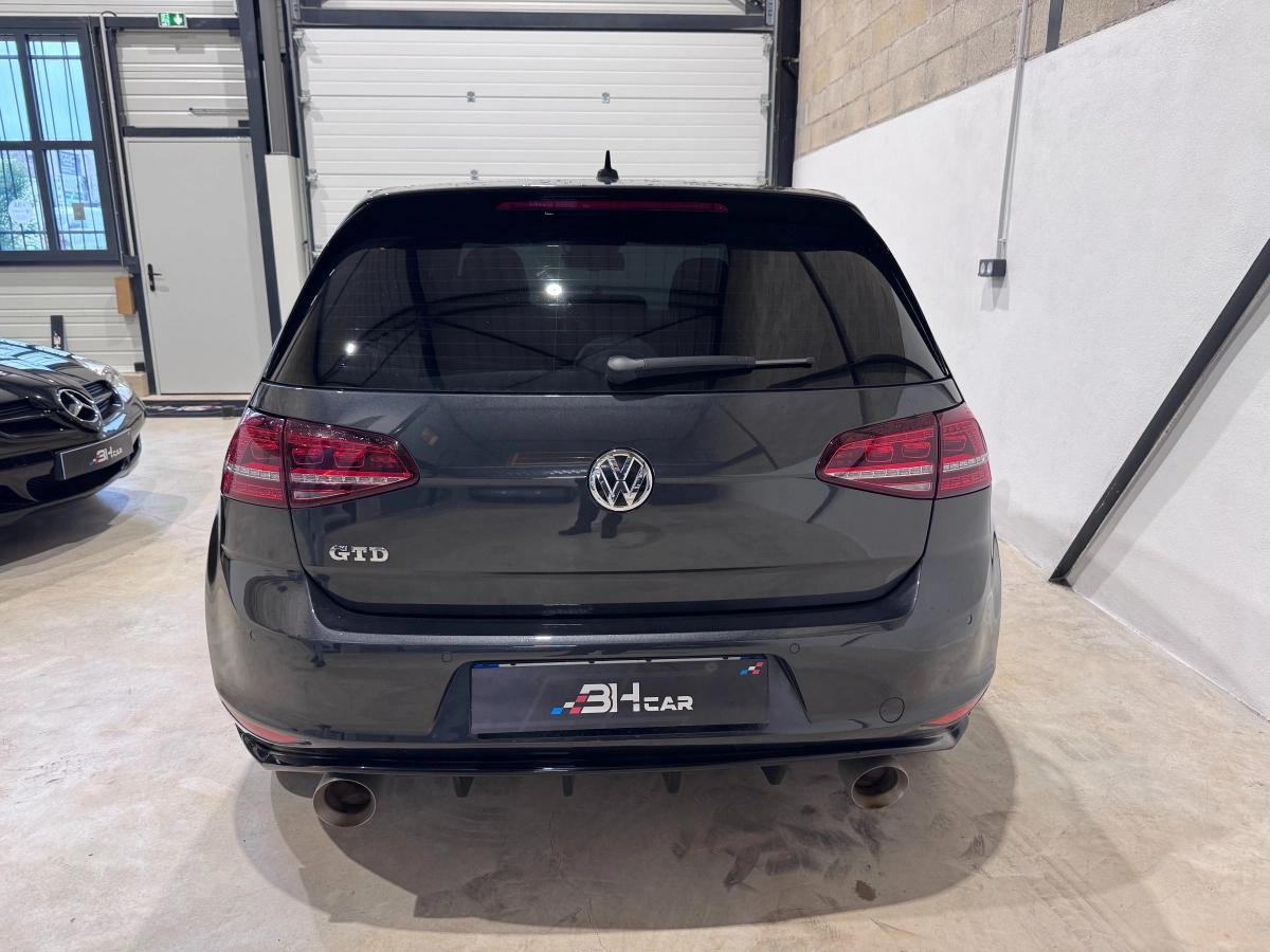 Volkswagen Golf - photo 7