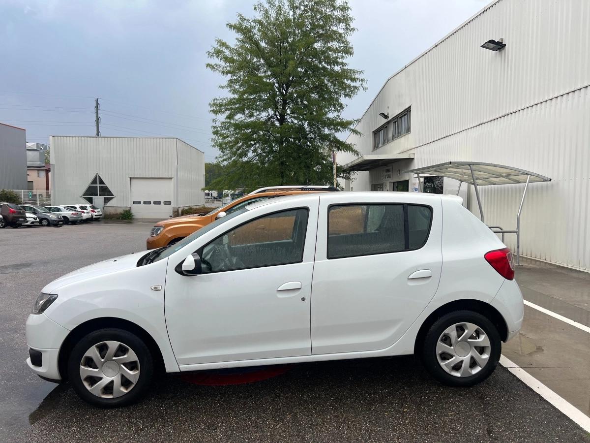 Dacia Sandero 1.2 75 AMBIANCE