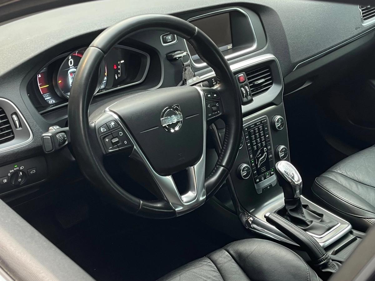 Aperçu indisponible de Volvo V40