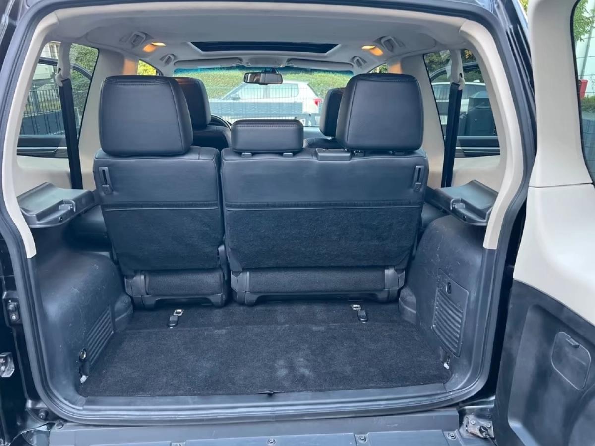 Mitsubishi Pajero 3.2 DID 200 4WD