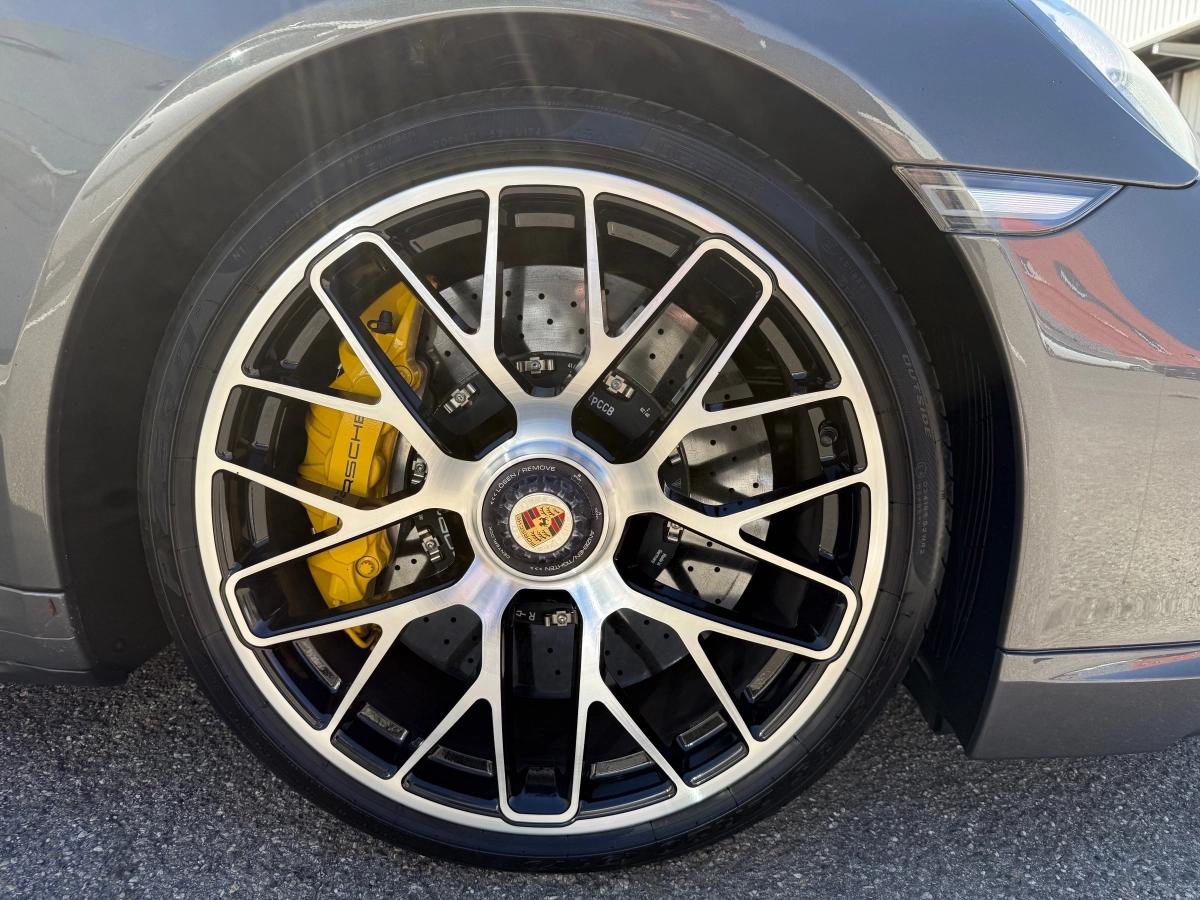 Porsche 911 COUPE 3.8 TURBO 560 S PDK BVA