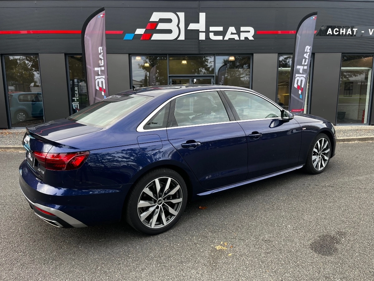 Audi A4 - photo 2