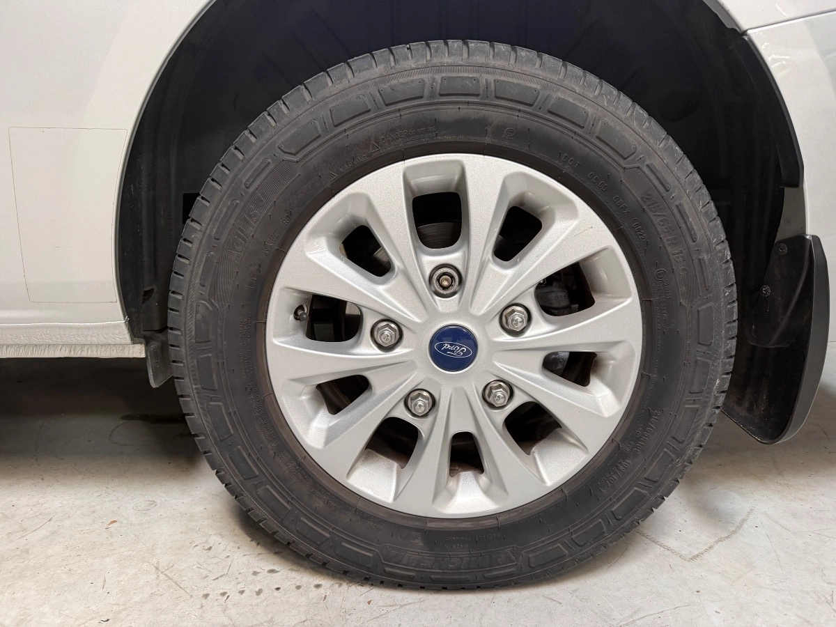 Ford Transit Custom Vu - photo 10