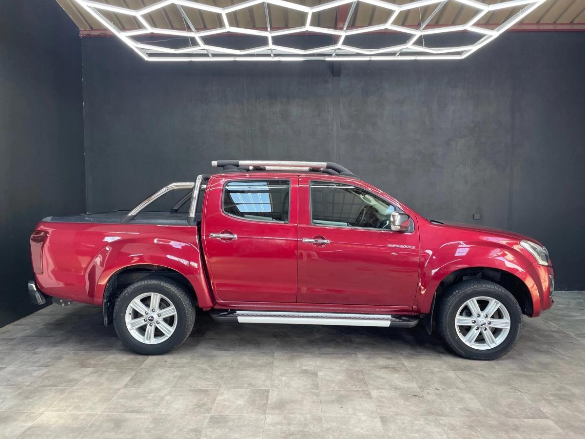 Isuzu D-max SPACE CAB 1.9 DDI 160 SOLAR 4WD