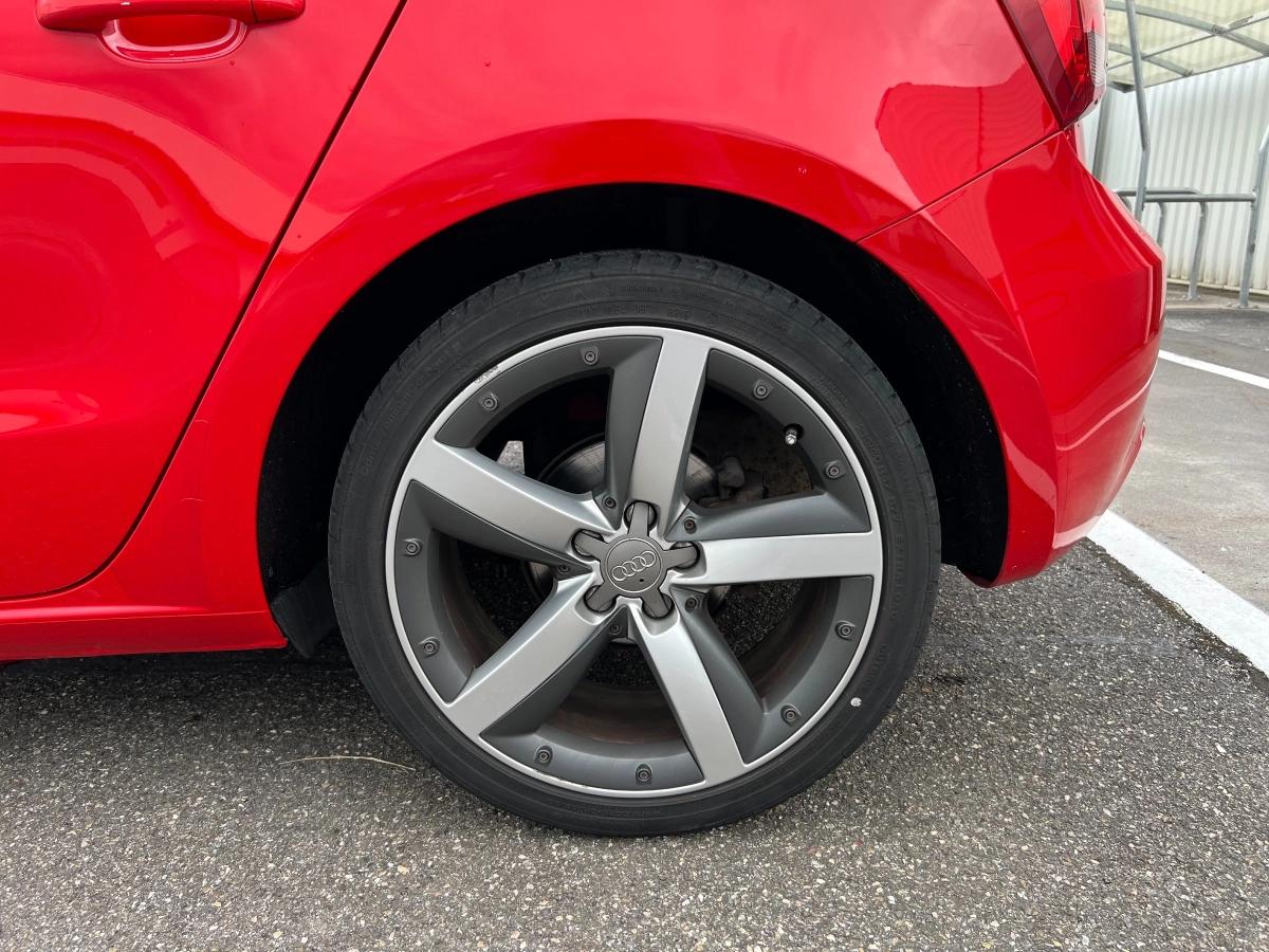 Audi A1 SPORTBACK 1.4 TFSI 120 AMBITION