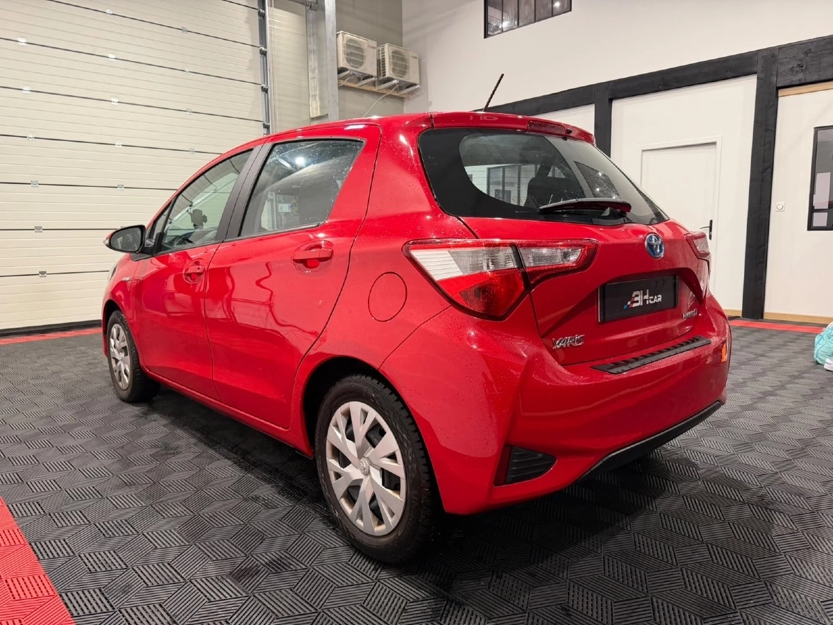 Toyota Yaris - photo 5