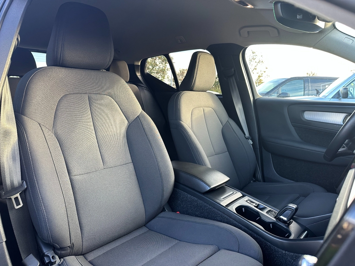 Volvo Xc40 - photo 12