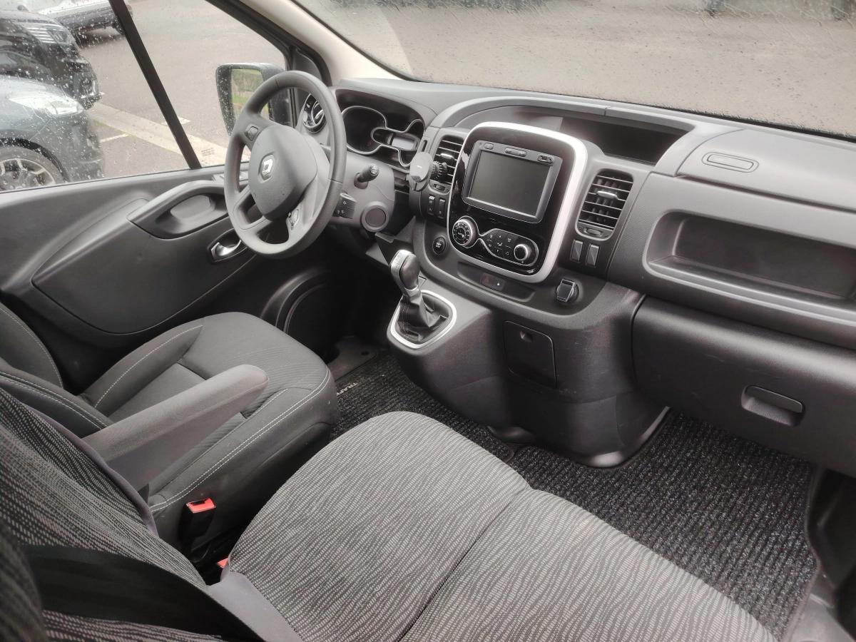 Image: Renault Trafic Vu FOURGON 2.0 DCI 145 1T0 L1H1 ENERGY GRAND-CONFORT EDC BVA