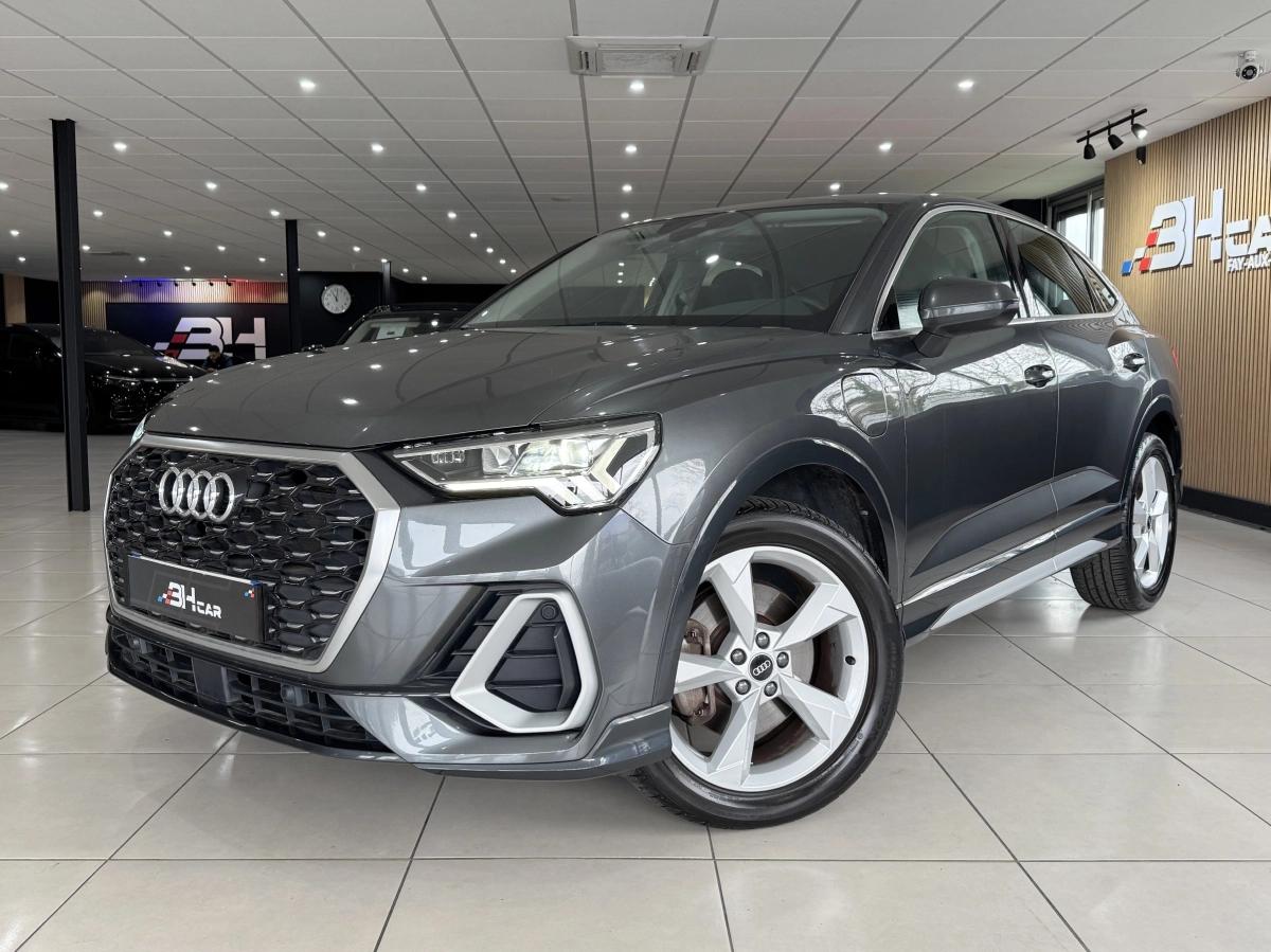 Image: Audi Q3 🚀 SPORTBACK 45 TFSI E 245 CH S-LINE HYBRIDE RECHARGEABLE S-TRONIC