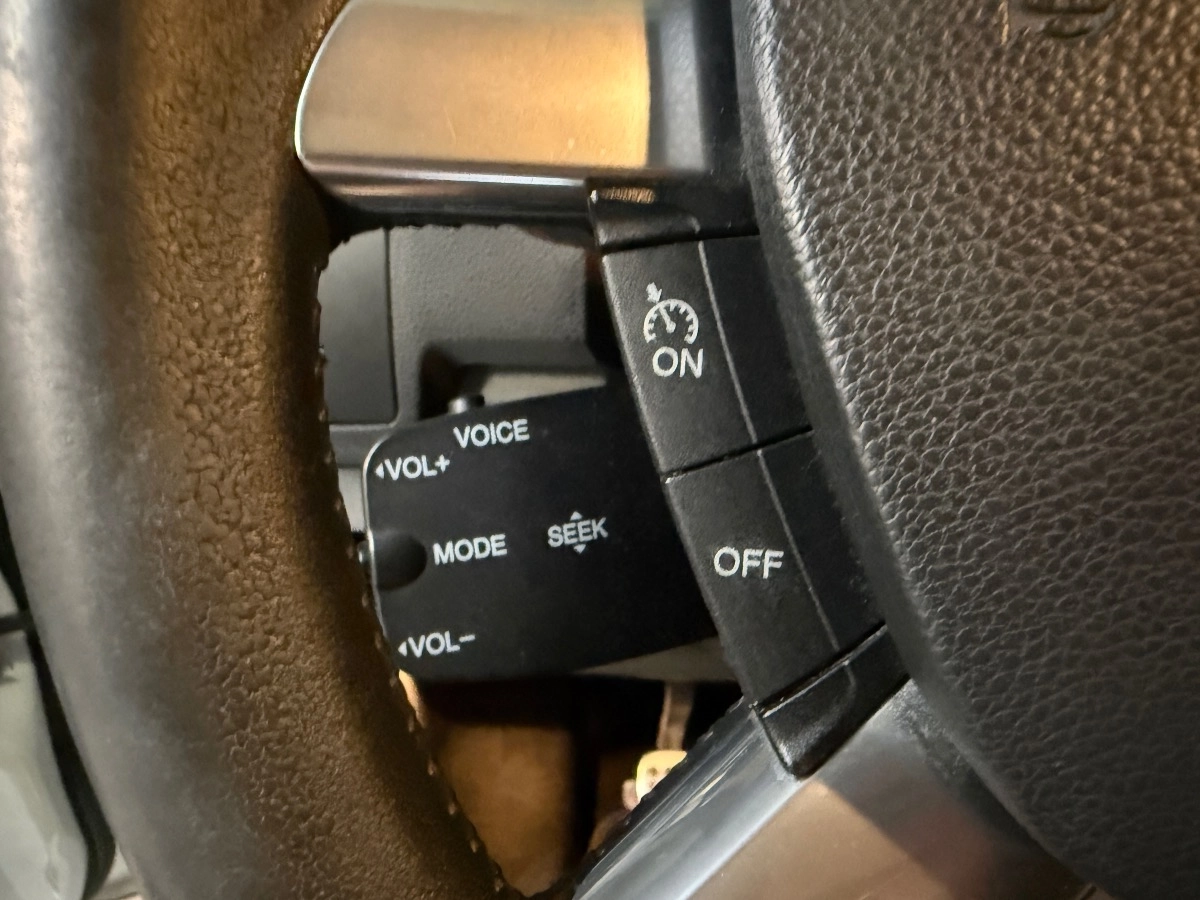 Ford Kuga - photo 23