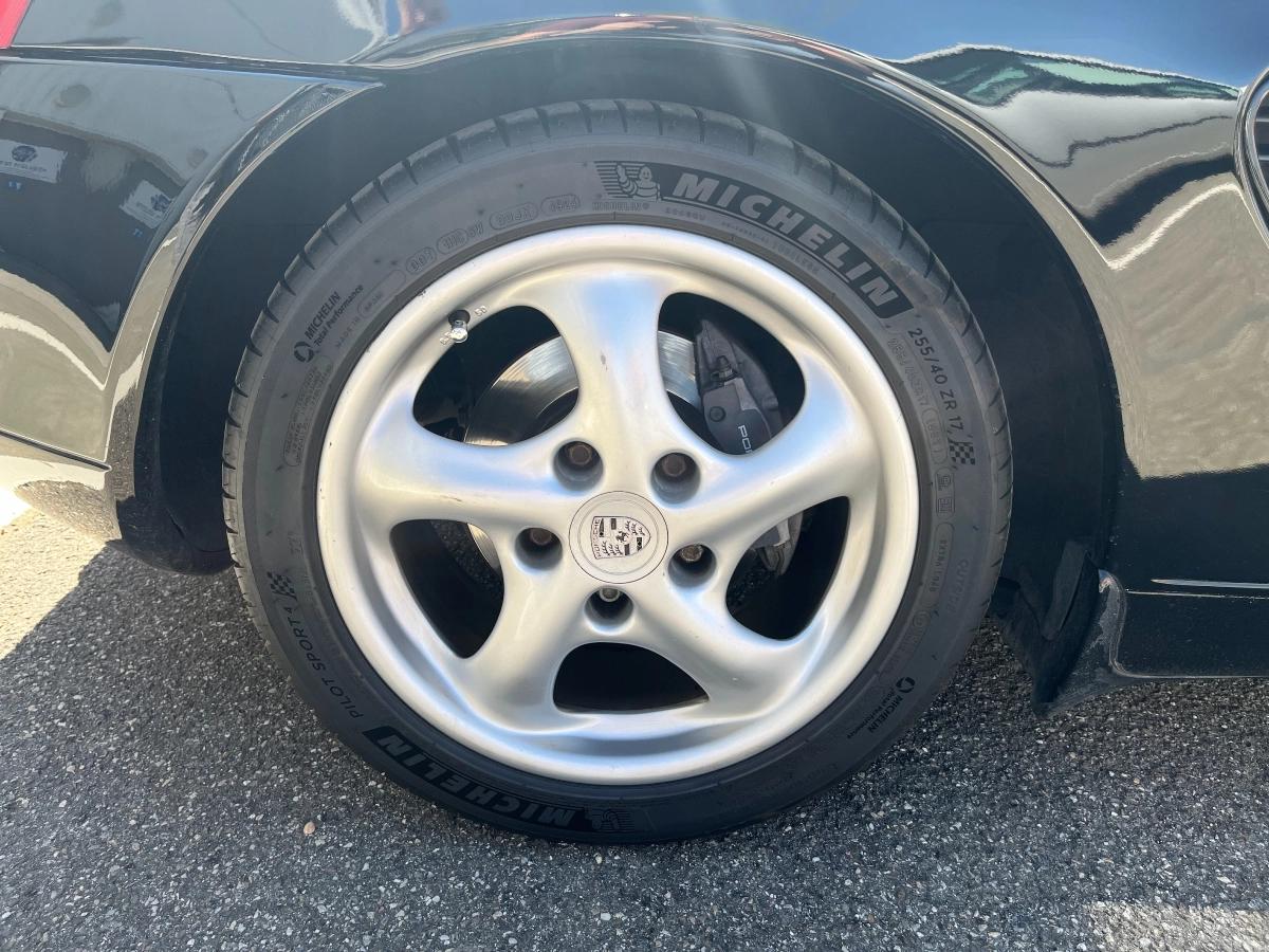 Porsche Boxster 2.5 205