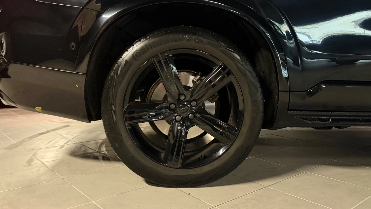 Volvo Xc90 - photo 30