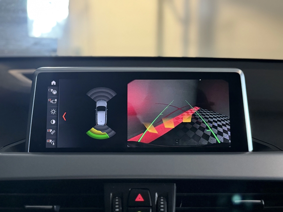 Bmw X1 - photo 15